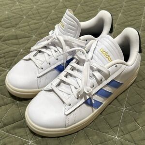 Adidas Grand court sneakers